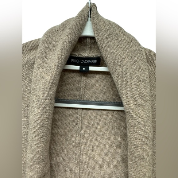 Plush Cashmere tan open front cardigan - Picture 2 of 3